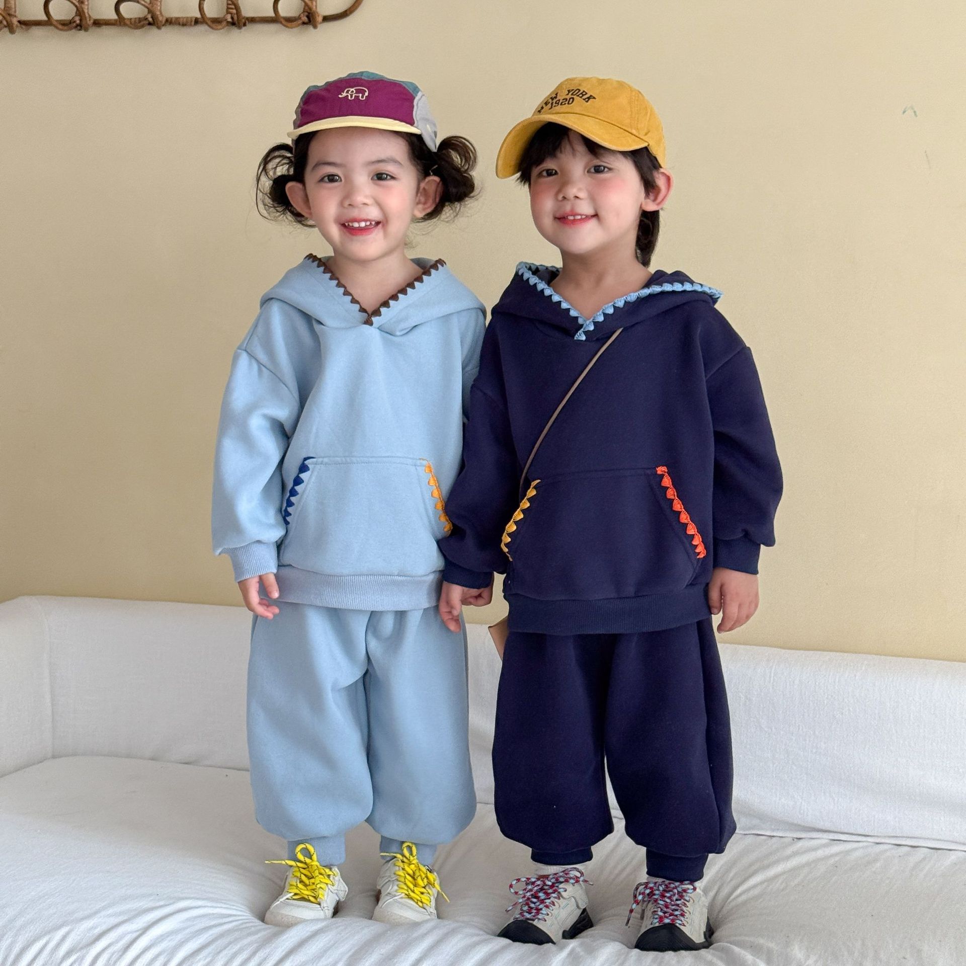 Running Gear Kids - Setelan Pakaian Anak Lengan Panjang Musim